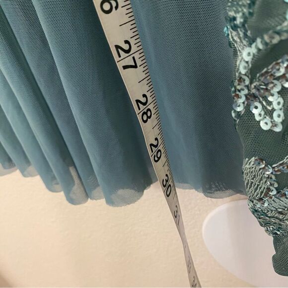 WEISSMAN Dance Costume 2 piece Sage green sequin Guiltfree 10337 MA adult - Picture 8 of 13